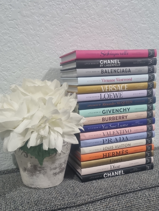 Welbeck Other - Little Guides To Style (Fashion Books) Pick One